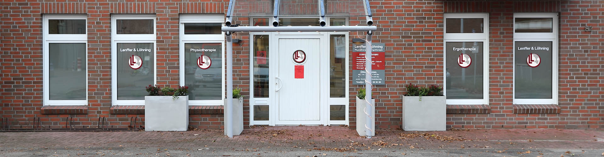 Außenansicht der Physiotherapiepraxis in Sande