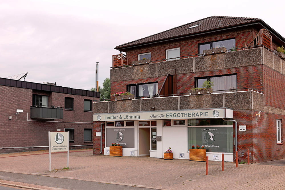 Praxisgebäude Hauptstraße 27